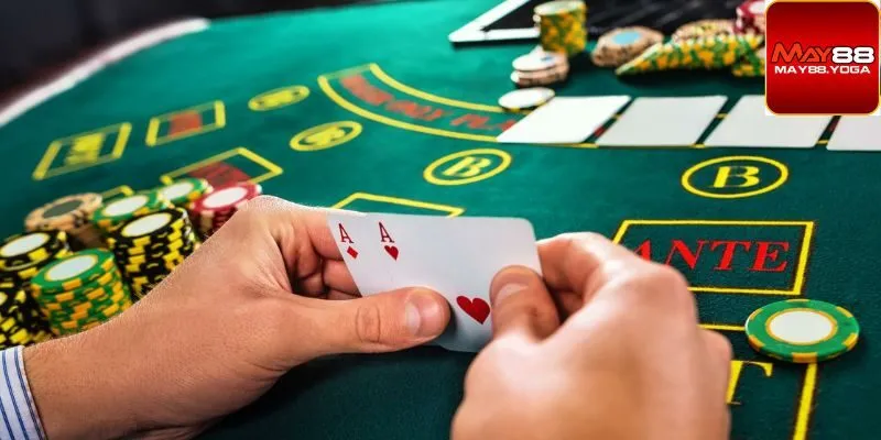 Người chơi phải nắm được độ mạnh yếu của các tổ hợp trong game
